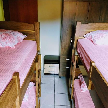 Casa Em Condominio - Enseada Γκουαρούχα Εξωτερικό φωτογραφία
